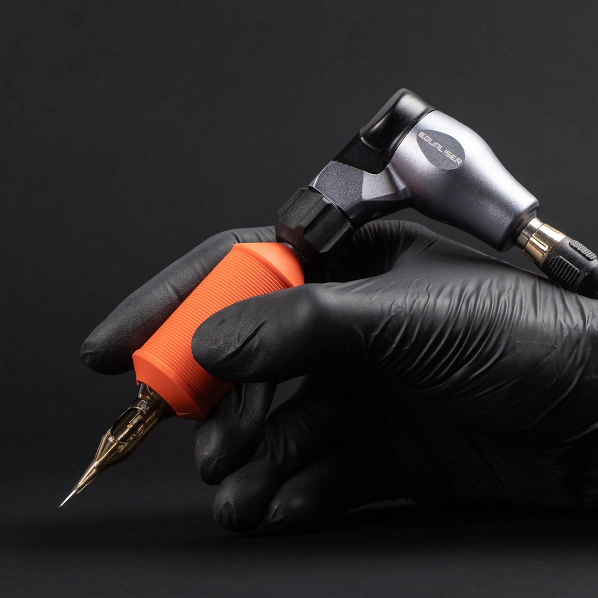 Equaliser Fox Mini V2 | Premium Professionele Tattoo Machine | Draadloze Tatoeage Pen | Wireless | PMU Gun | Zelf Tatoeëren Kit | Cartridges | Naalden | Beginner & Gevorderden Set 1RL | 3RL | 7RL