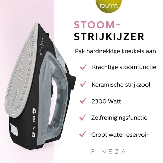 Zwart stoomstrijkijzer met keramische zool, 2300 watt, zelfreinigend en groot waterreservoir.