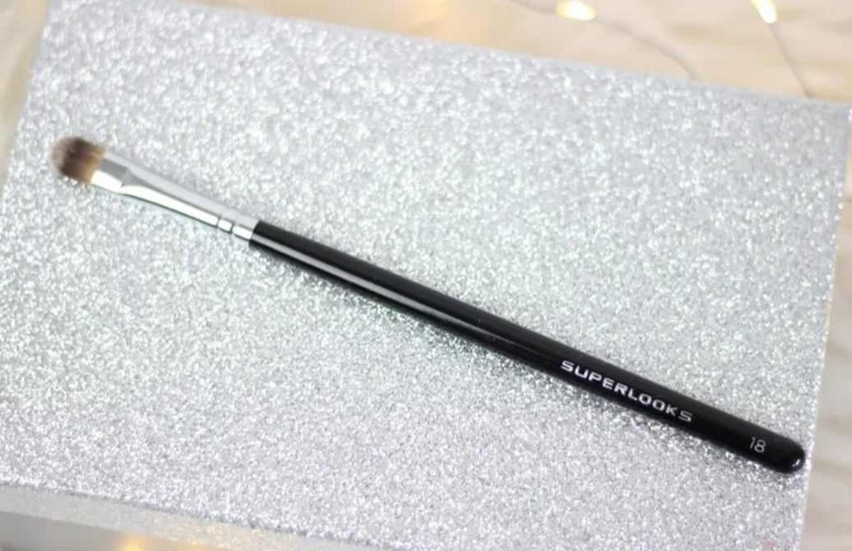 Goedkoopste Superlooks concealer kwastje - 26