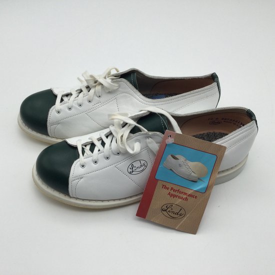 Chaussures de bowling 'Linds Dames classic ladies wht/ hunter grn' taille 10 b US, couleur blanc et vert, cuir pleine fleur, uniquement pour droitiers