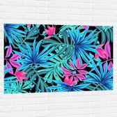 Muursticker - Patroon van Blauwe en Paarse Planten tegen Zwarte Achtergrond - 120x80 cm Foto op Muursticker