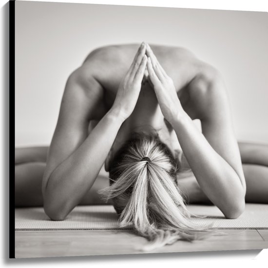 Canvas - Vrouw in Yoga Positie (Zwart- wit) - 100x100 cm Foto op Canvas Schilderij (Wanddecoratie op Canvas)