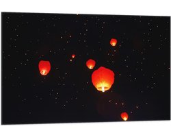 Vlag - Brandende Lampionnen Vliegend naar Sterrenhemel - 105x70 cm Foto op Polyester Vlag