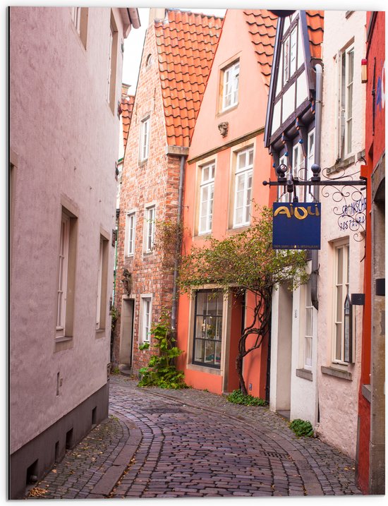 Dibond - Smal Straatje in Bremen, Duitsland - 60x80 cm Foto op Aluminium (Wanddecoratie van metaal)