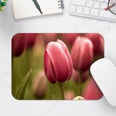 Muismat - Prachtige Volgroeide Roze Gekleurde Tulpen - 25x18 cm - 2 mm Dik - Muismat van Vinyl