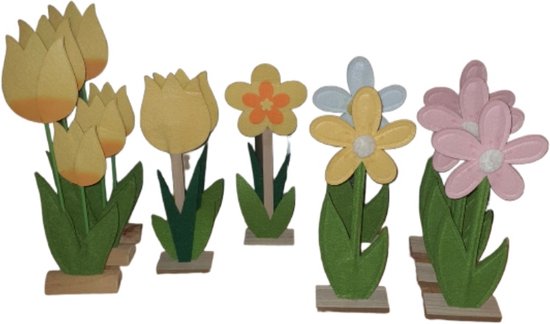 Mica Decorations Vilten bloemen op houten voet,Set van 11, L13,5 x B5 x H31cm