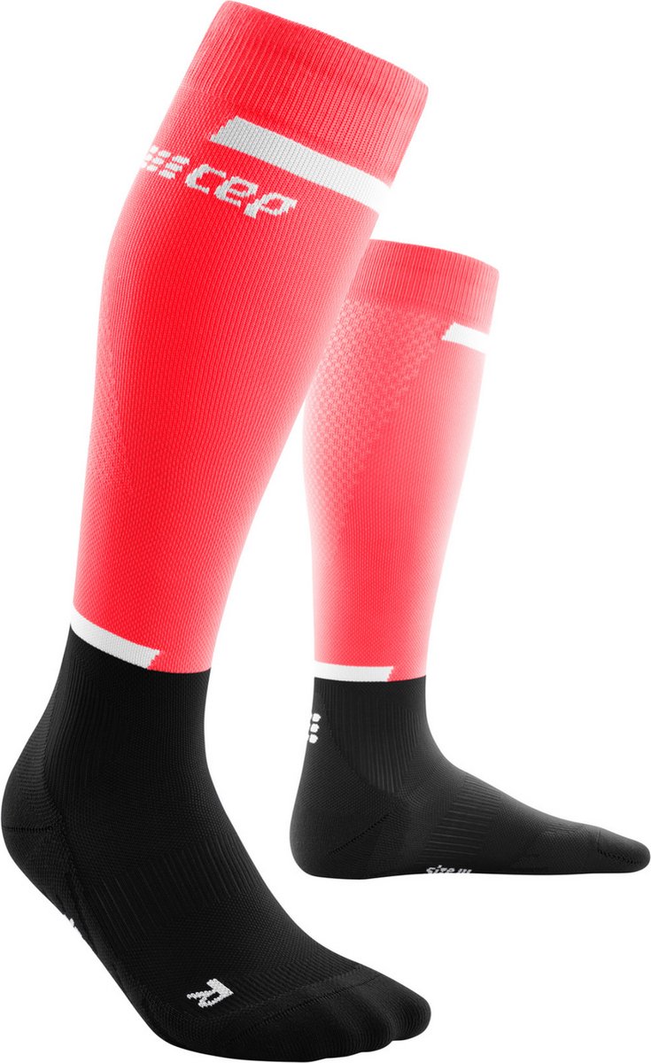 CEP - Compressiekousen The Run - Roze/Zwart - Maat (kuitomtrek): Dames IV: Kuitomtrek 39 - 44 cm