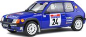 Het 1:18 Diecast model van de Peugeot 205 #24 van de Rally Tour de Corse van 1990. De rijders waren R. Bourcier en B. Frangin. De fabrikant van het schaalmodel is Solido.Dit model is alleen online beschikbaar