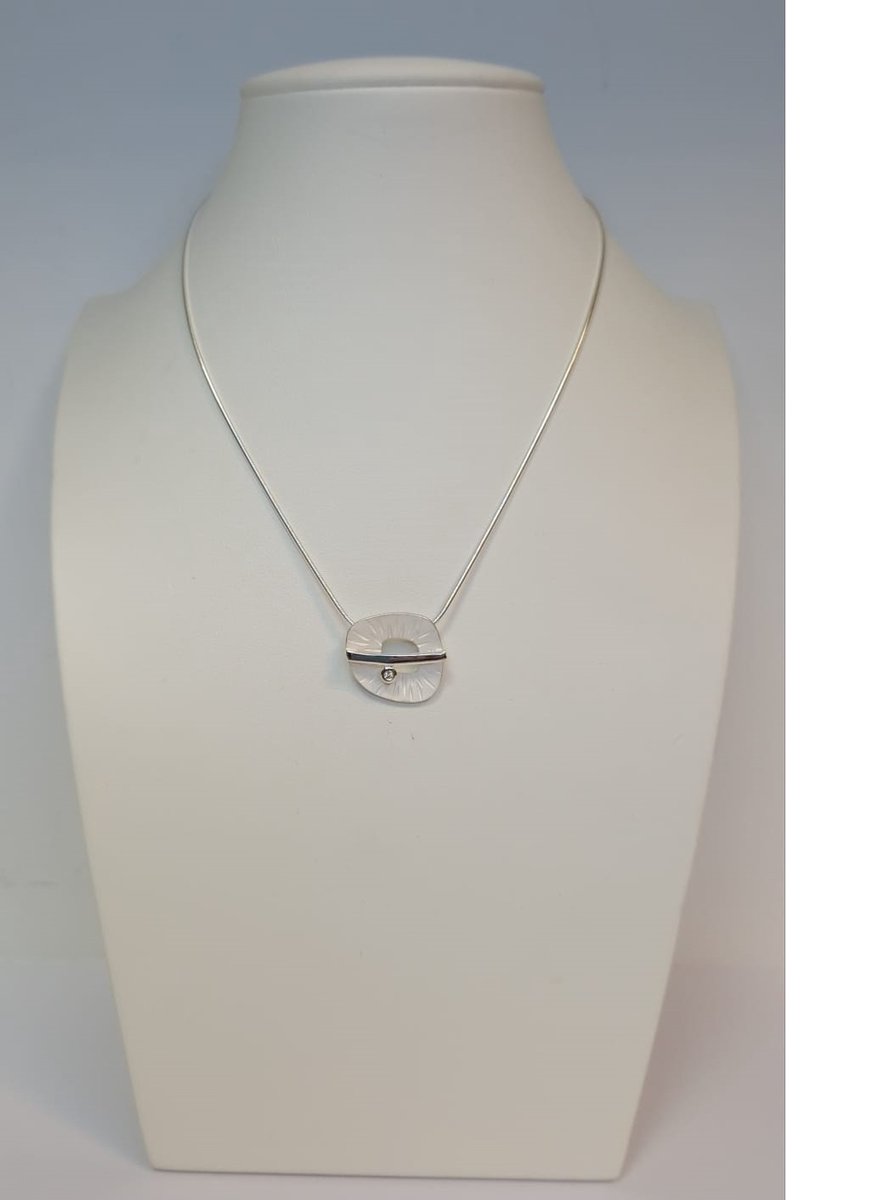 Zilveren hanger met ketting - 925 dz zilver - diamant - Audar - sale Juwelier Verlinden St. Hubert – van €149,= voor €126,=