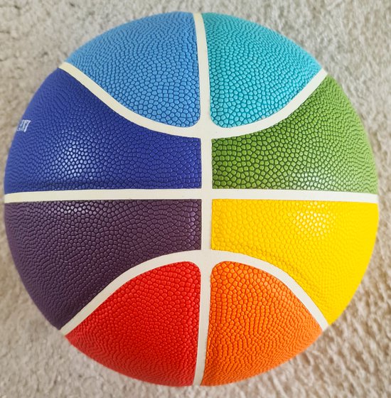Showcase Basketball Rainbow - Basketbal - indoor & outdoor - Deep channel maat 4