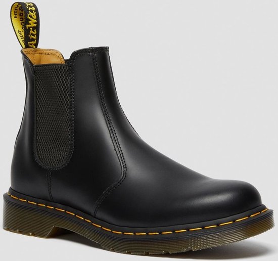 Dr. Martens 2976 Yellow Stitch Smooth Black - Dames - 22227001 - Maat 40 |