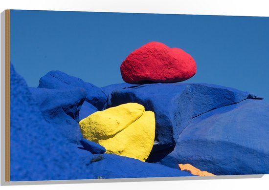 Hout - Rode en Gele Kei op Blauwe Keien - 105x70 cm - 9 mm dik - Foto op Hout (Met Ophangsysteem)
