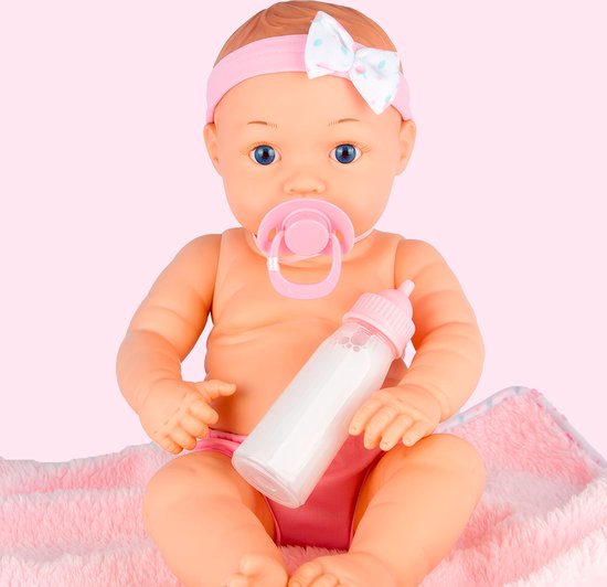 Dream Collection 40cm Baby Pop met kleertjes, luier, accessoires en magische melkfles, in geschenkverpakking.
