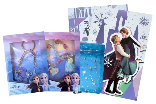 Sleutelhanger - Twee ski's en skistokken staan in de sneeuw van een illustratie