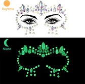 Akyol - Gezichtsjuwelen – gezichtsteentjes - tomorrowland - gezichtglitters - carnaval- diamantjes- diamantjes voor gezicht - bohemian feest - bohemian – festival – gezichtsdecoratie – feest – decoratie - sticker - stickervel -glitters gez
