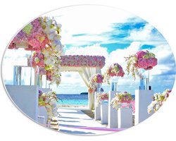 WallClassics - PVC Schuimplaat Ovaal - Rozekleurige Trouwlocatie aan het Water - 56x42 cm Foto op Ovaal (Met Ophangsysteem)