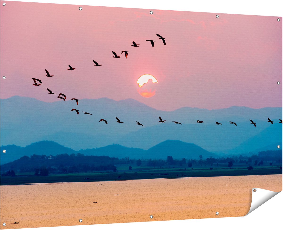 Gards Tuinposter Silhouet van Zwerm Vogels bij Zonsondergang - 180x120 cm - Tuindoek - Tuindecoratie - Wanddecoratie buiten - Tuinschilderij Multikleur