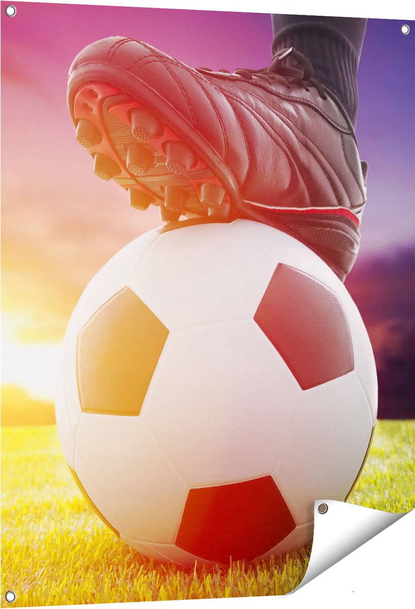 Gards Tuinposter Klassieke Voetbal Aftrap met Zonsondergang - 80x100 cm - Tuindoek - Tuindecoratie - Wanddecoratie buiten - Tuinschilderij Multikleur