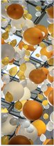 Poster (Mat) - Witte en Oranje Ballonnen Zwevend in de Lucht - 40x120 cm Foto op Posterpapier met een Matte look