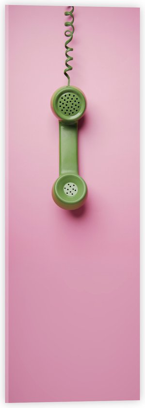 Acrylglas - Groene Traditionele Telefoon op Roze Achtergrond - 20x60 cm Foto op Acrylglas (Wanddecoratie op Acrylaat)