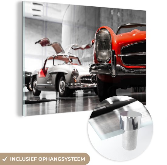 MuchoWow® Glasschilderij - Auto - Mercedes - Garage - 120x80 cm - Acrylglas Schilderijen - Foto op Glas