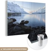 MuchoWow® Glasschilderij 120x80 cm - Schilderij acrylglas - Ersfjordbotn Fjord Noorwegen sneeuw - Foto op glas - Schilderijen