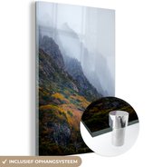 MuchoWow® Glasschilderij 60x90 cm - Schilderij acrylglas - Mist over Cradle Mountain - Foto op glas - Schilderijen