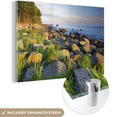 MuchoWow® Glasschilderij 60x40 cm - Schilderij acrylglas - Stenen aan het water in het Nationaal Park Jasmund - Foto op glas - Schilderijen