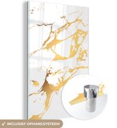 MuchoWow® Glasschilderij 60x90 cm - Schilderij acrylglas - Marmer - Wit - Goud - Luxe - Foto op glas - Schilderijen