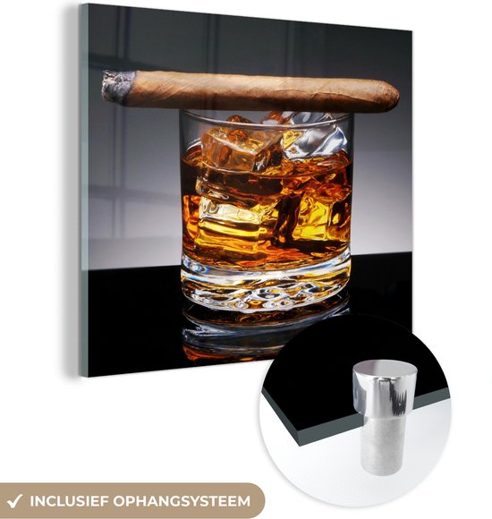 MuchoWow® Glasschilderij 50x50 cm - Schilderij acrylglas - Whiskey - Sigaar - Glas - Foto op glas - Schilderijen