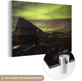 MuchoWow® Glasschilderij 120x80 cm - Schilderij acrylglas - Noorderlicht - Sterren - IJsland - Foto op glas - Schilderijen