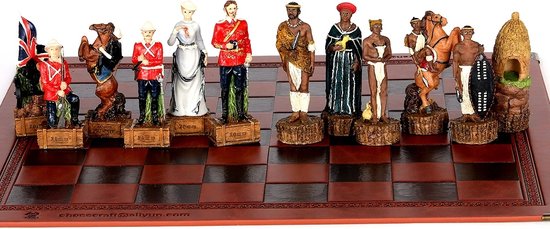 Thumbnail van een extra afbeelding van het spel Luxe Schaakset met Lederen Reliëf Schaakbord - Thema Afrikaanse Zulu Oorlog - 32 Stukken Gemaakt van Hoogwaardige Kwaliteit Resin - Draagbaar - Geschikt voor Reizen - Zeldzaam