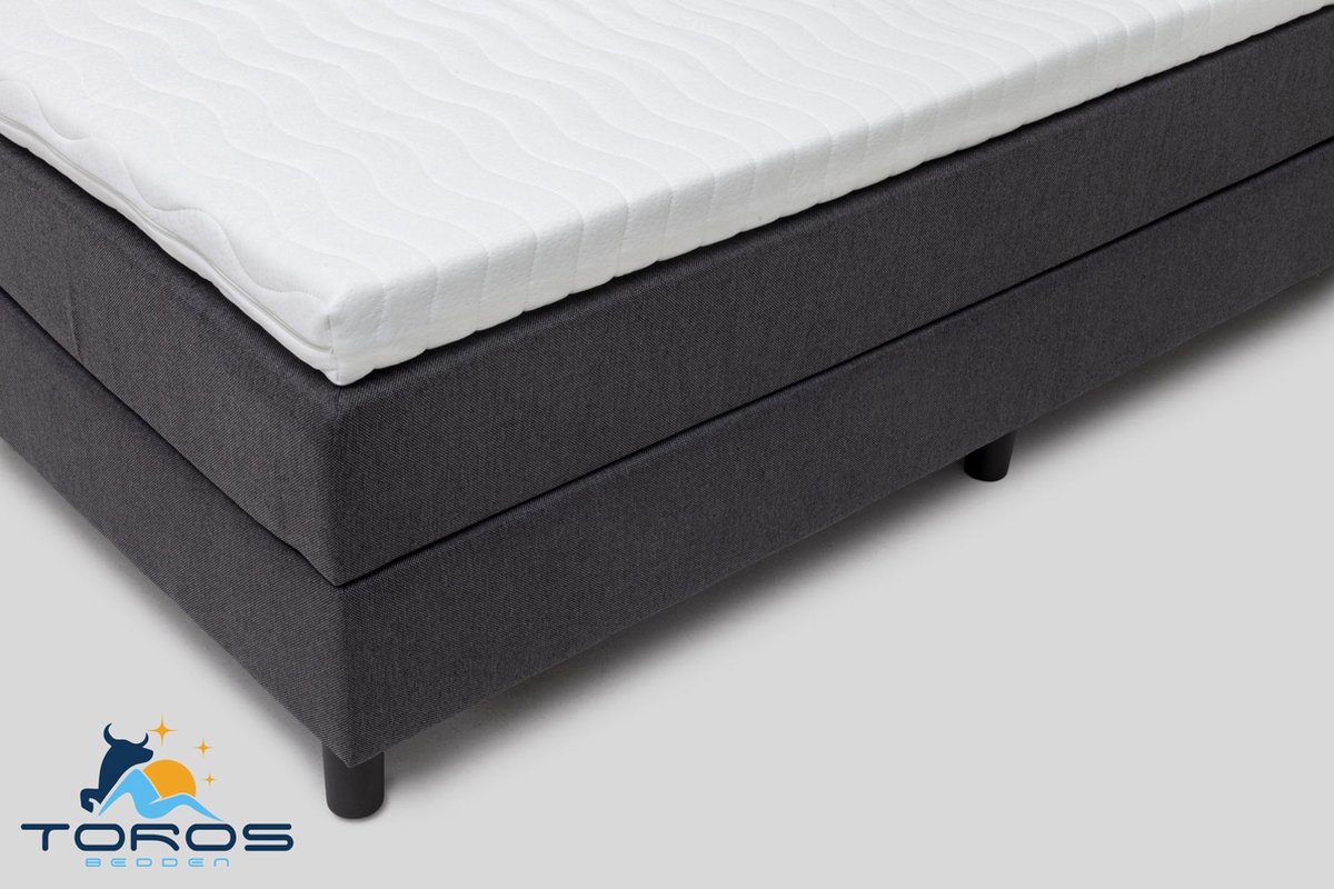 Topdek - Matras - Topper Bambooe Comfort Hr Exclusief Luxe XXL 200x200 9 cm