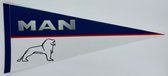 MAN - MAN trucks - MAN vrachtwagen - MAN logo - vrachtwagen - truck - trekker - racen - Vaantje - MAN motors - MAN motoren - Sportvaantje - Wimpel - Vlag - Pennant - 31*72 cm - MAN chauffeur - trucker MAN