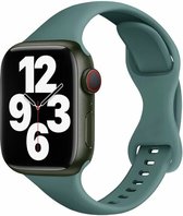 By Qubix Sportbandje Slim Fit - Groen - Geschikt voor Apple Watch 42 - 44 - 45 - Ultra - 49mm - Compatible Apple watch bandje - smartwatch bandje -