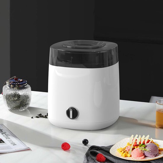 Mini Ijsmachine Voor Op Het Bureau, Draagbare Ijsmachine Voor Thuis Kantoor Of Camper Maakt Ijs In 10 15 Minuten Compacte Kleine Ijsmachine Met 12 16 I P14157931