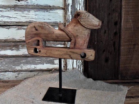 Authentieke houten nandi koe/unieke houten nandi koe24 cm