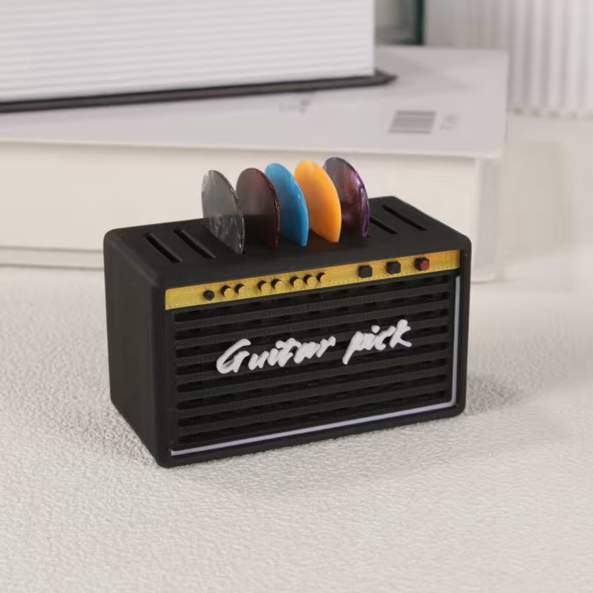 Gitaar Plectrumhouder – Vintage Versterker Design – Geschikt voor 9 Plectrums – 7,2 x 3,8 cm – Voor Gitaar, Bas & Ukulele