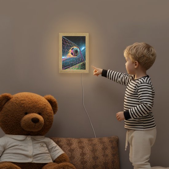 Nachtlampje 15x20 cm - Kinder lampje - Goal - Voetbal - Vuur - Stadion - Tafellamp kinderkamer - Slaapkamer lamp - Bedlamp kinderen - Kinderlampje stopcontact - Wandlamp babykamer - Nachtlampjes van OnlyWow — afbeelding 5