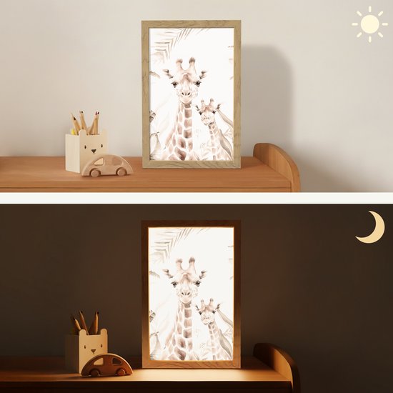 Nachtlampje 20x30 cm - Kinder lampje - Giraffe - Jungle - Bruin - Kinderen - Tafellamp kinderkamer - Slaapkamer lamp - Bedlamp kinderen - Kinderlampje stopcontact - Wandlamp babykamer - Nachtlampjes van OnlyWow — afbeelding 4