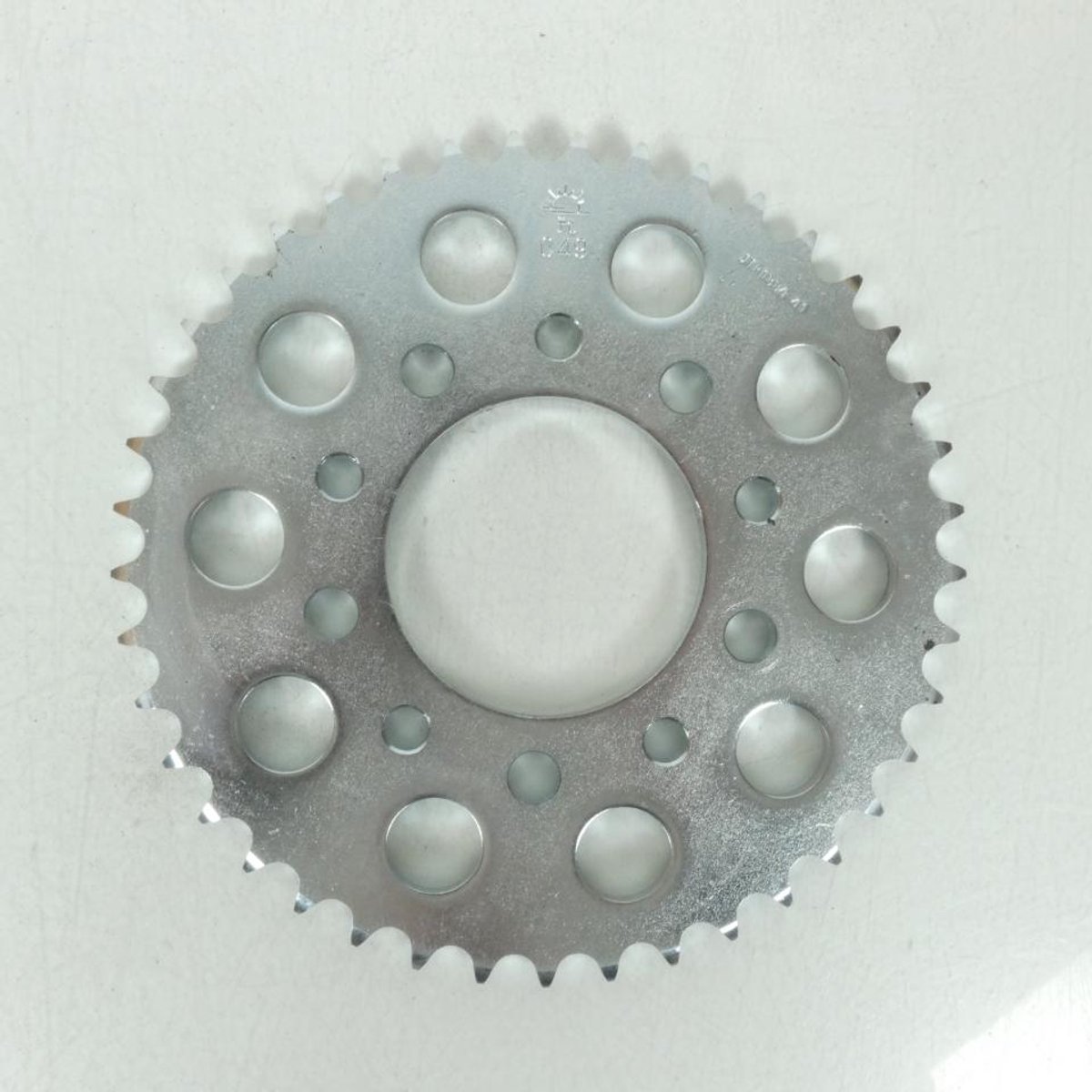 Couronne de transmission JT Sprockets pour Moto Honda 750 CB four 1980 à 1981 JTR1334.41 / 41dts P530 Al80 Neuf