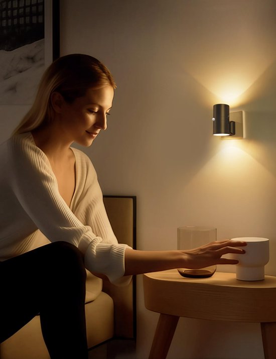 Ynkkvre -Stekkerlamp - Bewegingssensor Lamp Binnen - Nachtlampje Stopcontact - Stekkerspot - Warm Licht - ABS-Kunststof - 10.5 x 4.5 CM - zwart van Ynkkvre — afbeelding 4