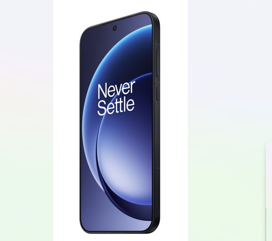 OnePlus 15 telefoon met 'Never Settle' wallpaper op scherm.