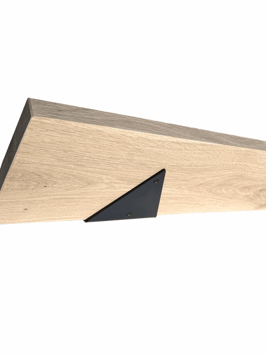 GoudmetHout Wandplank Industrieel - 40 x 20 cm Muurplank - Eiken Hout - Decoratie Wandrek & Boekenrek - Hangplank Keuken - Wall Shelf + 2 Driehoekvormige Mat Zwarte Plankdragers van Staal Licht eiken, mat zwart