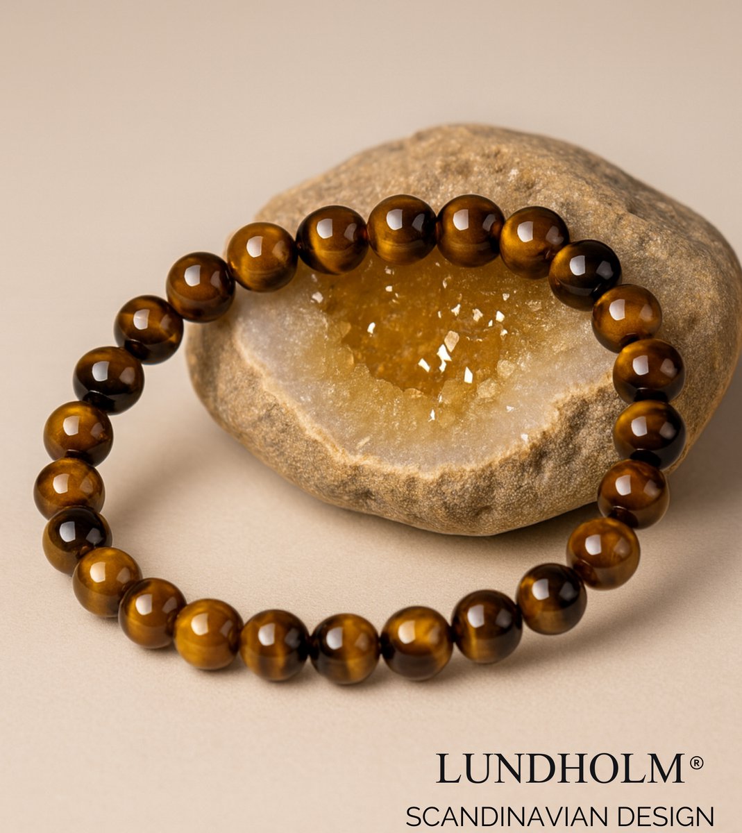 Lundholm Luxe Armband Dames 18 cm kralen armband tijger oog – Tijgeroog Kralenarmband (Ø 8 mm) – Elastisch & One Size – Inclusief Luxe Geschenkverpakking