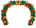 Arche de ballons de Noël rouges, vertes, dorées et à confettis sur fond blanc.