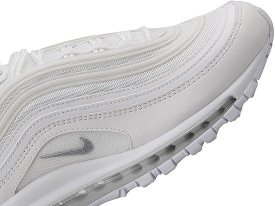 air maxes 97 triple white