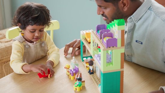 LEGO® DUPLO® Town Maison Moderne 3-en-1 avec Figurines - 3 Possibilités de Construction - Jouet Éducatif pour un Jeu Imaginatif - Cadeau pour Tout-Petits À Partir de 2 Ans - 10470