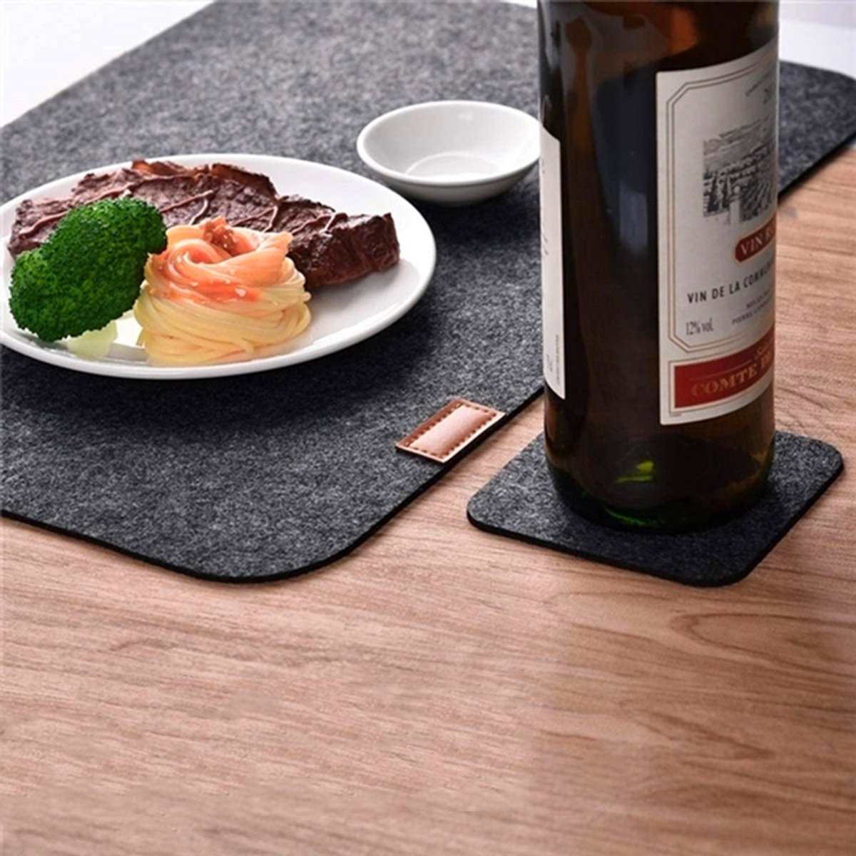 Vilten placemats, set van 4, hittebestendig en antislip, inclusief onderzetters en bestekzak, geschikt voor keukens en eettafels, 30*41cm,Zwart — cadeau in Wonen & Interieur - foto 2