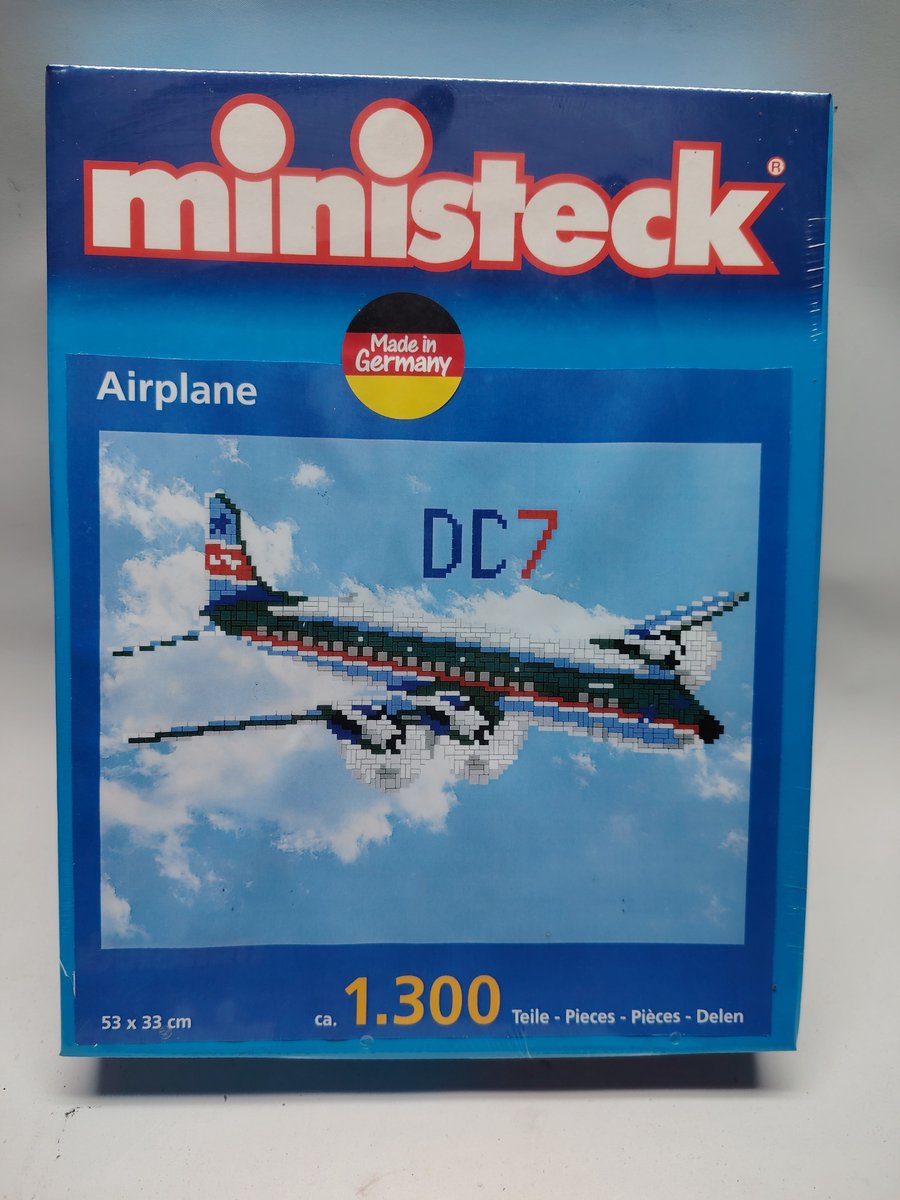 Ministeck DC-7 Vliegtuig 1300 dlg
